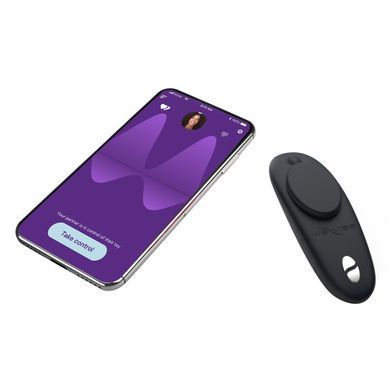 Набор We-Vibe Tease Us Set (смарт-вибратор в трусики Moxie+ & смарт-виброкольцо под одежду Bond) SX0529 фото